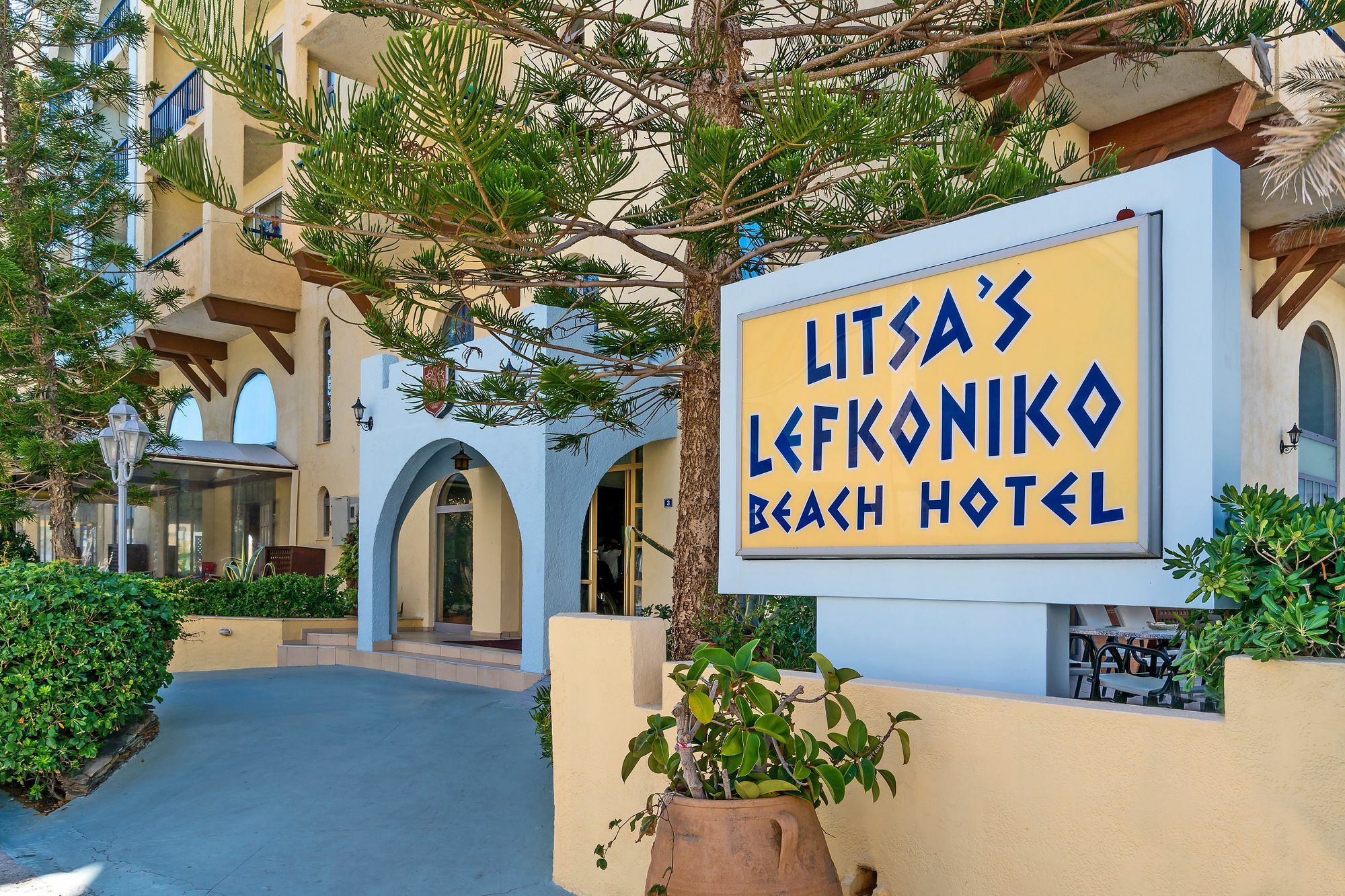 Icarus Suites & Apartments By "Lefkoniko" Rétino Exterior foto